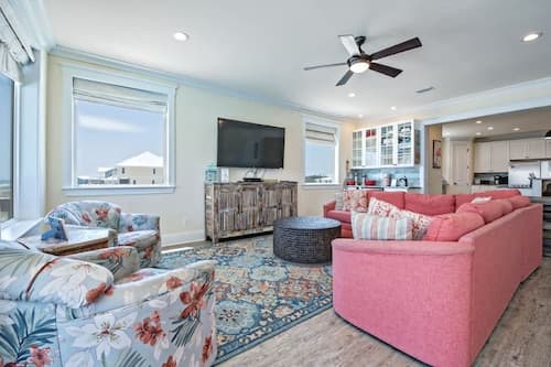 Beachfront 5bed Easybreezy West