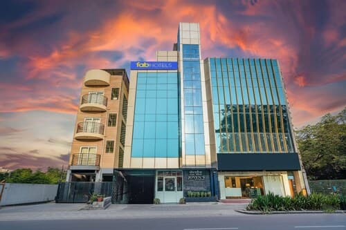 Oriva Joven's Central - Brigade Road