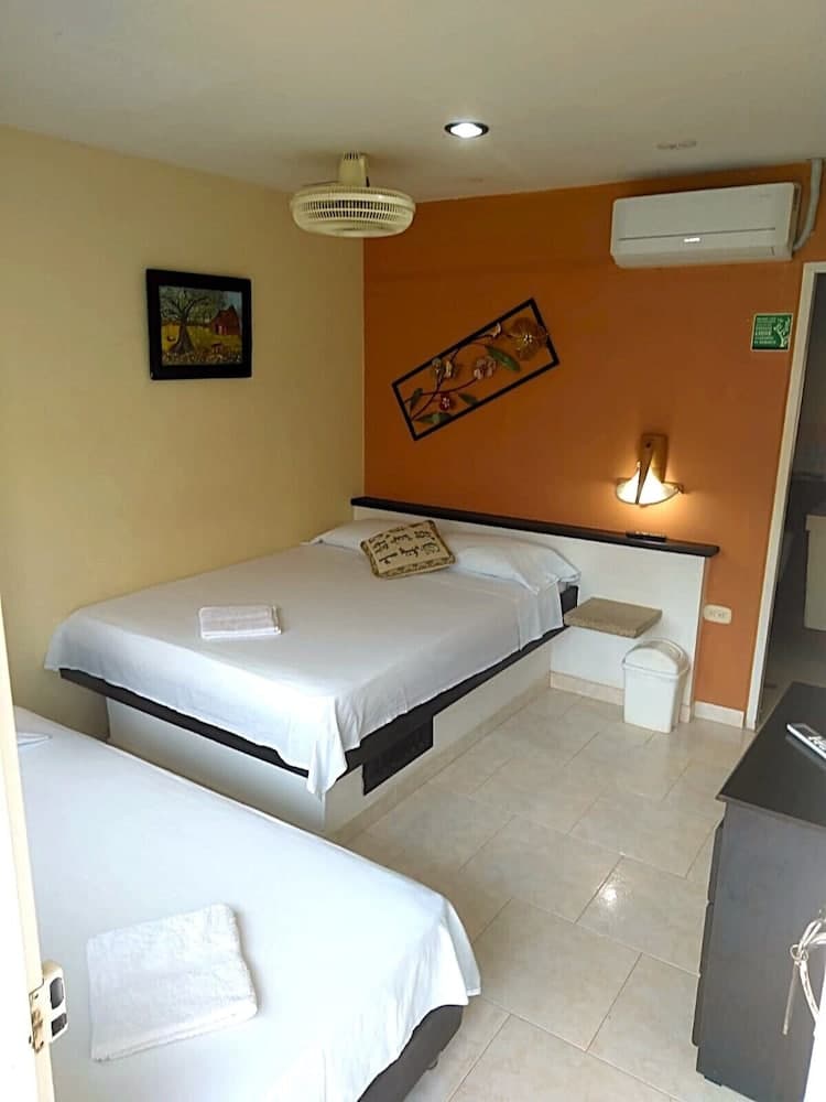 Hotel Casa Dmer