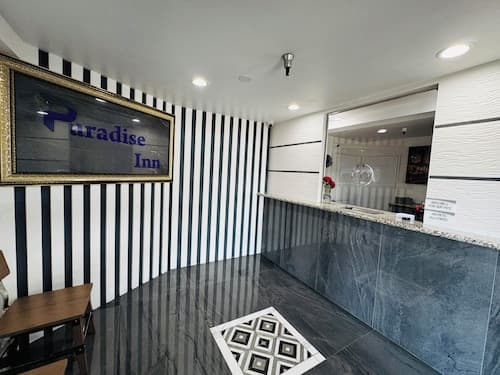 Paradise Inn