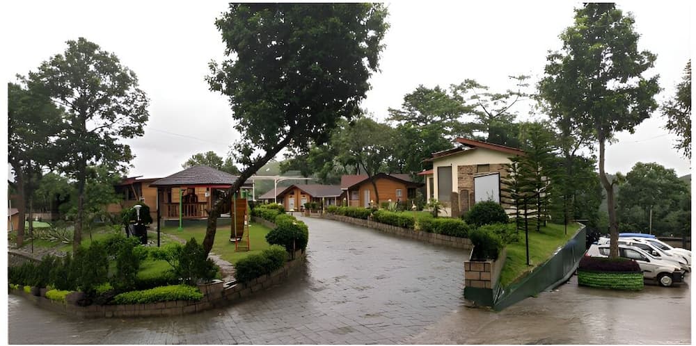Rishat Sngi Orchid Resort, Shillong