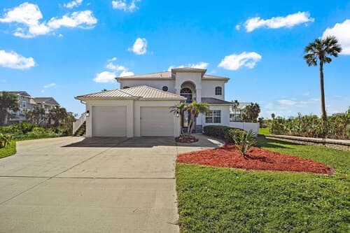 Ocean View Paradise - Steps Away From the Beach