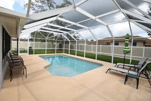 Hidden Oasis Spacious Home With Salt Water Heated Pool Hot Tub Fenced Yard Pets are Welcome