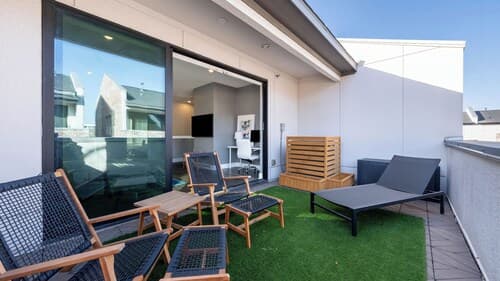 Modern Home, Private Balcony, Near Rainey & Lady Bird Lake Haus of Z