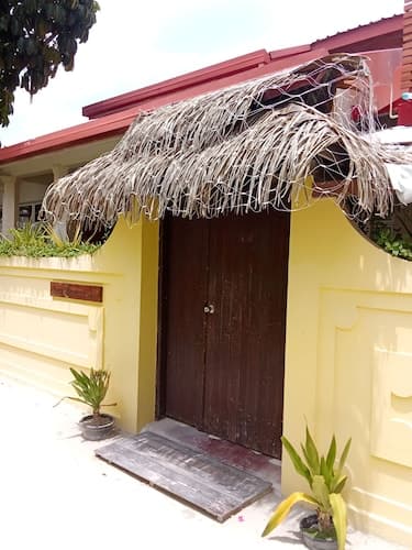 Sea Breeze View