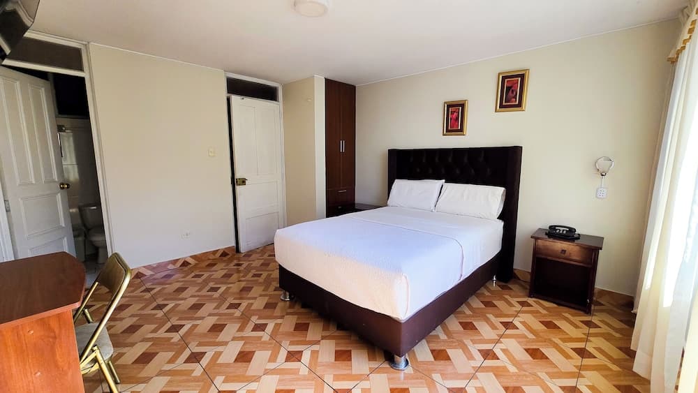Manta Hotel Tacna
