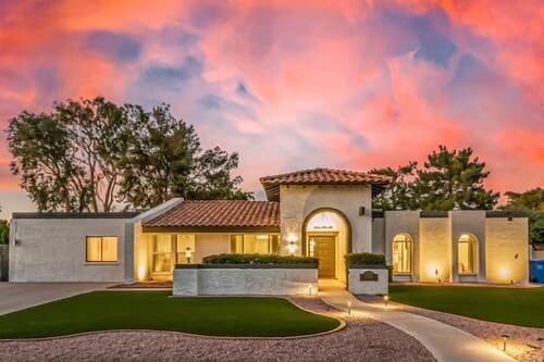 8BR Villa Heated Pool Putt Grn Billiards Sleeps 18