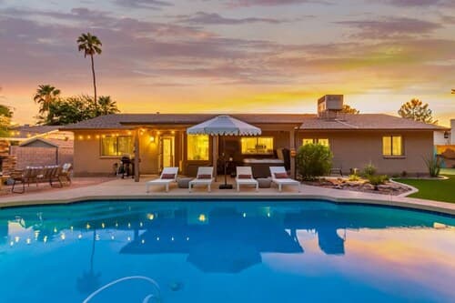 Greenway Oasis Heated Pool Spa Mural Putt Grn