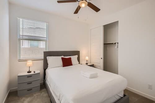NEW Awesome Phoenix Monthly 5BR