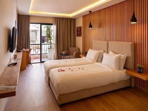 Hotel Unico Maarif