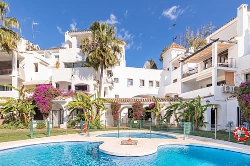 Puerto Banus Near La Sala By The Sea