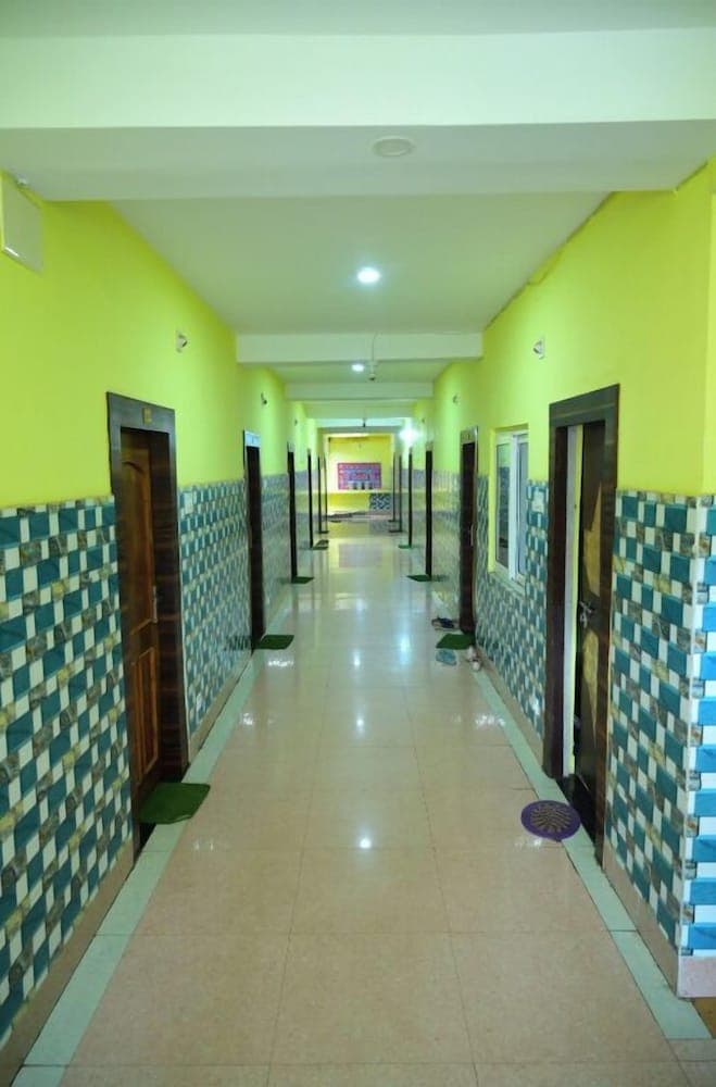 Lobi dinlenme salonu