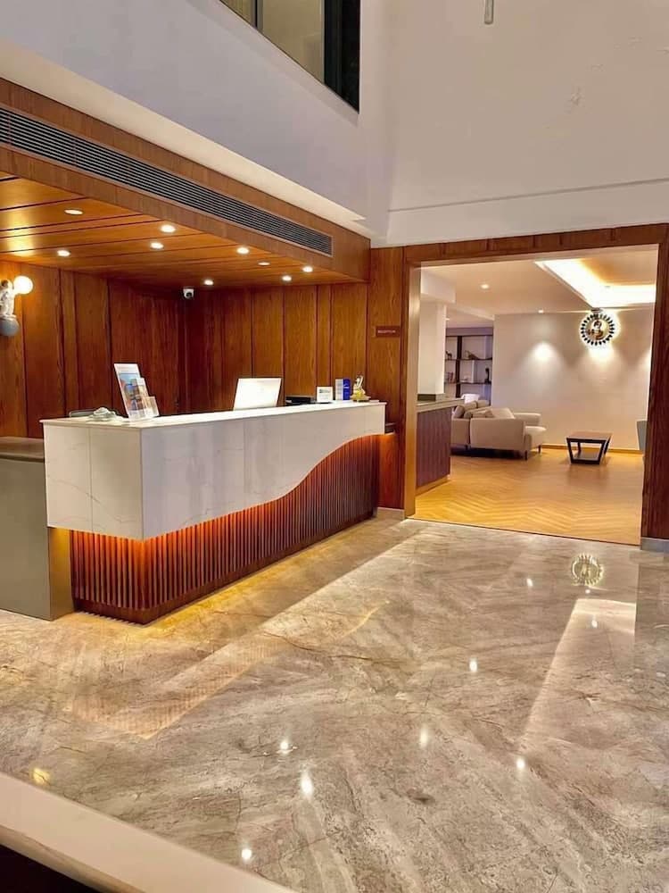 Best Western Kasauli