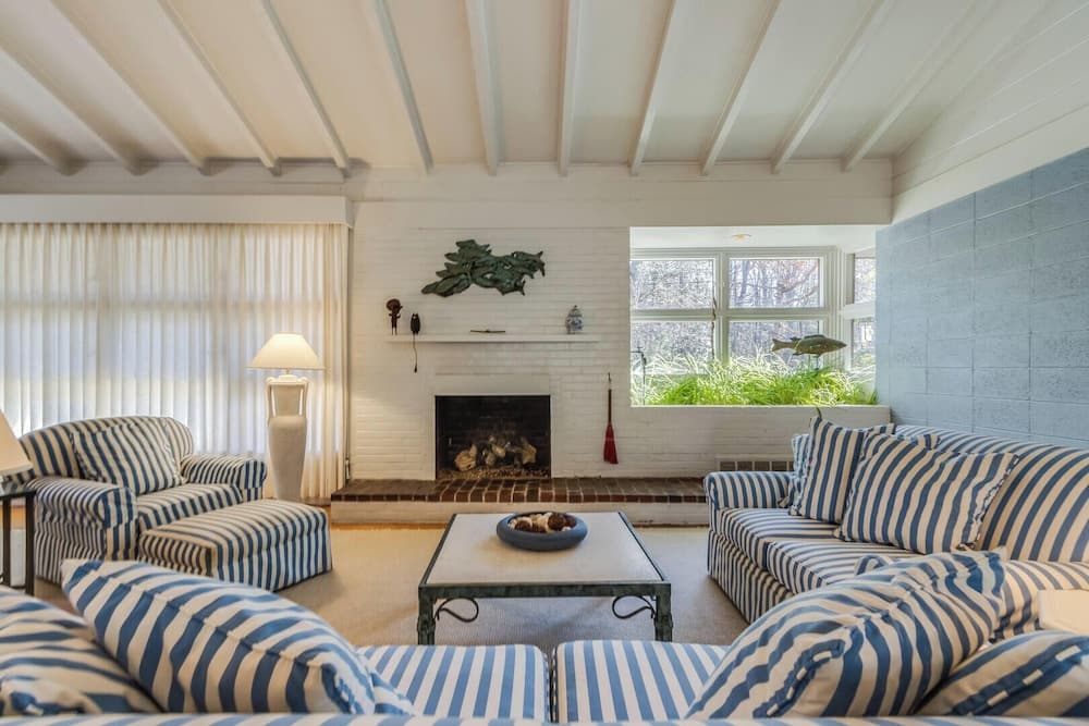 OAK Avenue 77