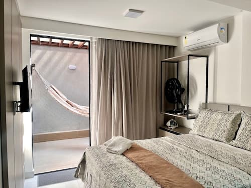 Hyde Park Lofts - by Living