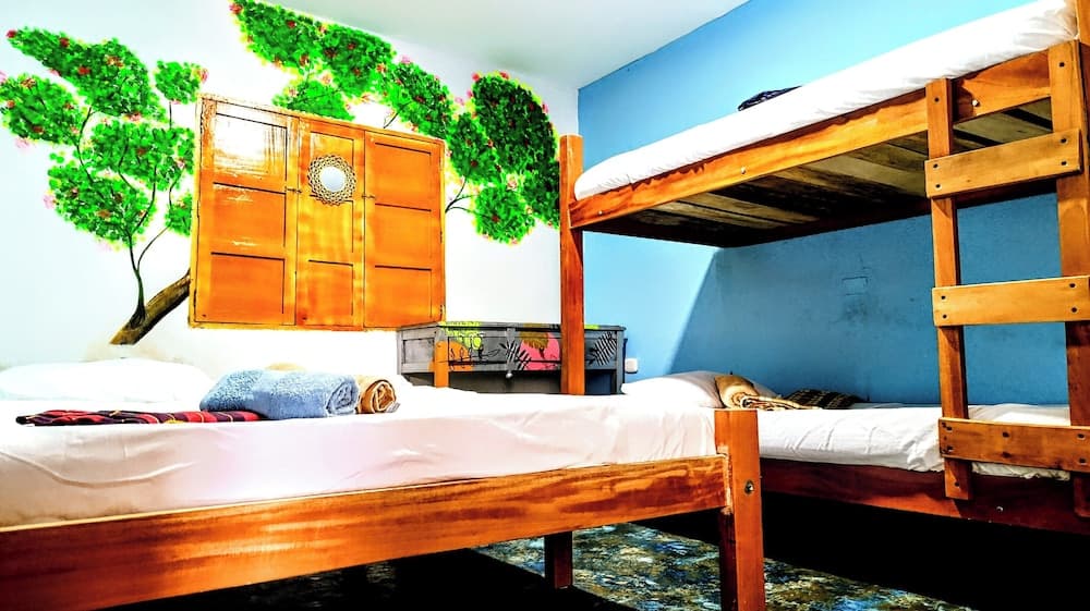 CASA GLORIA HOSTAL
