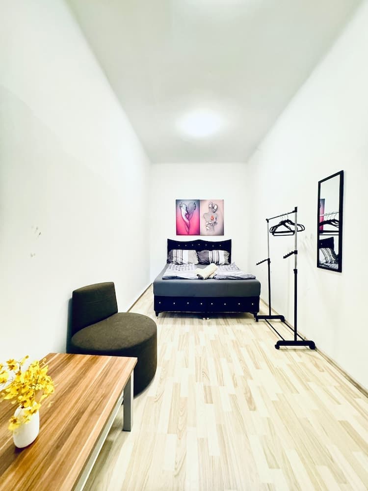 3BR Stay for 6P Near FAC Platz
