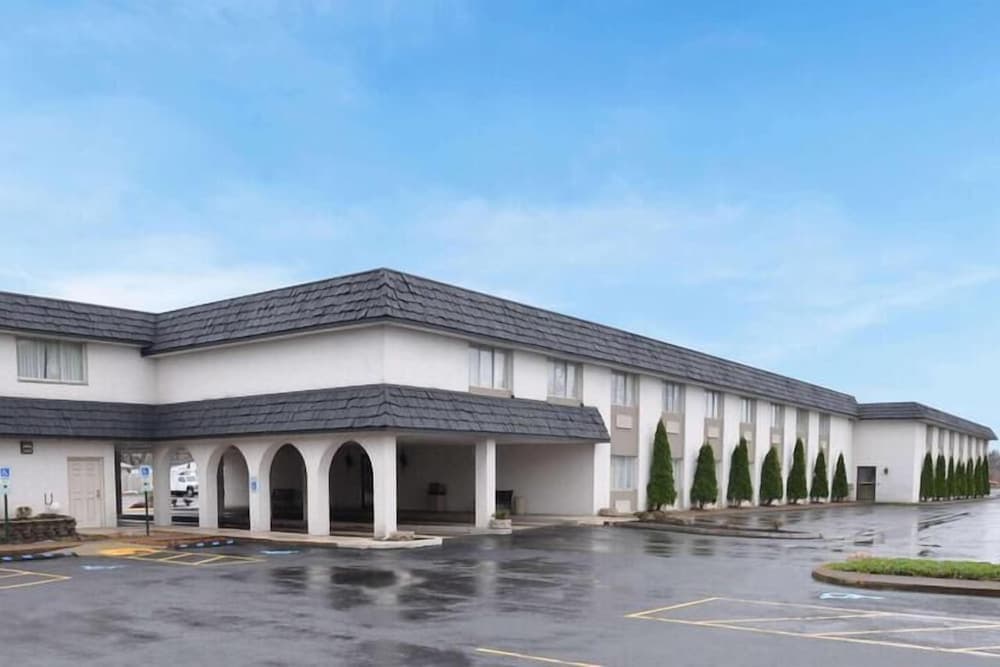 Konaklama yerinin ön cephesi