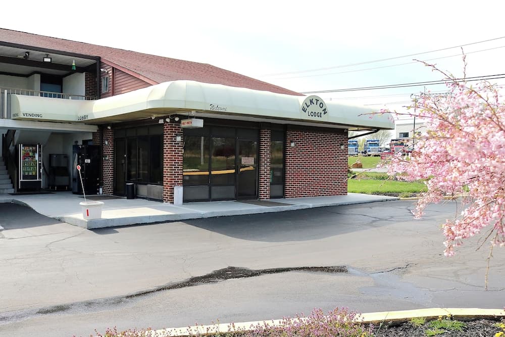 Elkton Lodge