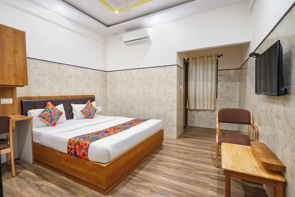 Fabhotel Classic Heights