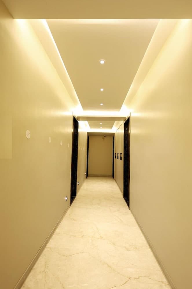 Hotel RGS Crystal