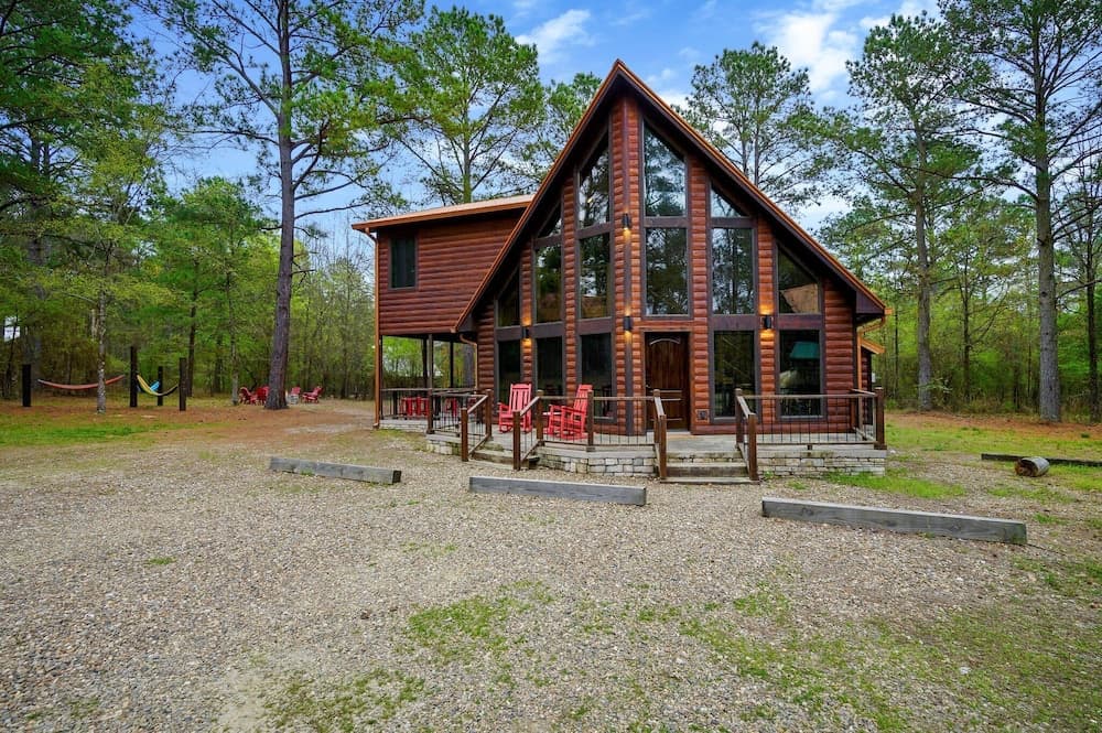 Sugar Mama Cabin for 10!
