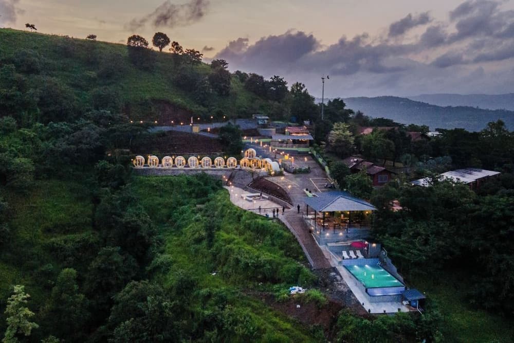 The Hosteller Panshet