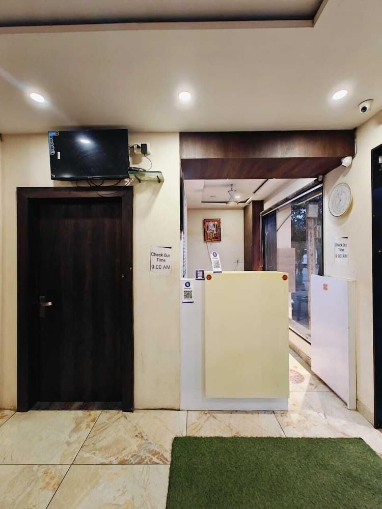 Hotel Jainam Palace