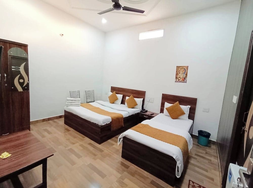 Hotel The NV Grand Palace Vrindavan