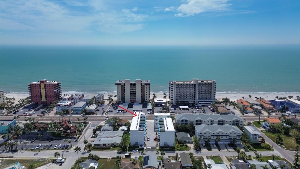 Azul Townhomes A5