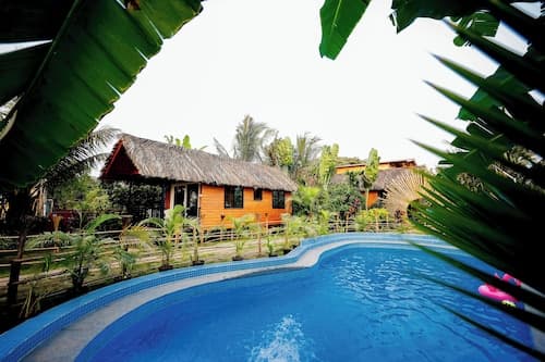 The Lazy Cabanas