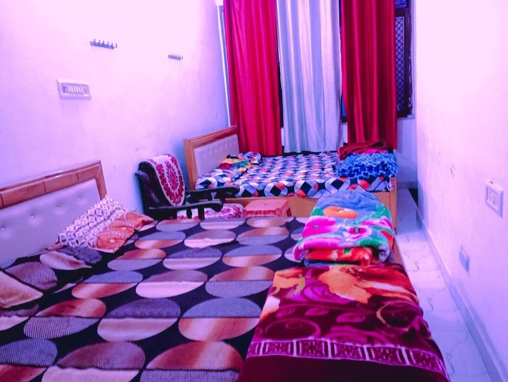 Shree mate guest house