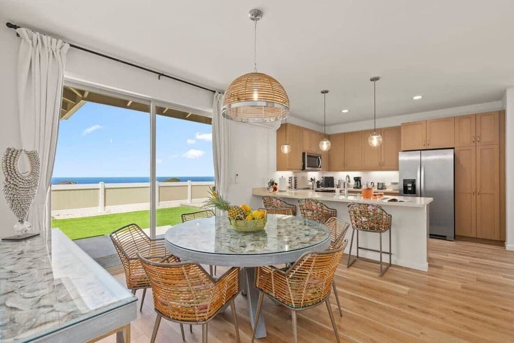 @ Marbella Lane - Paradise Point Close to Beaches