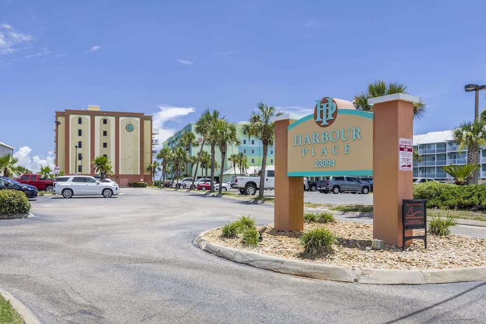 Harbor Place 206
