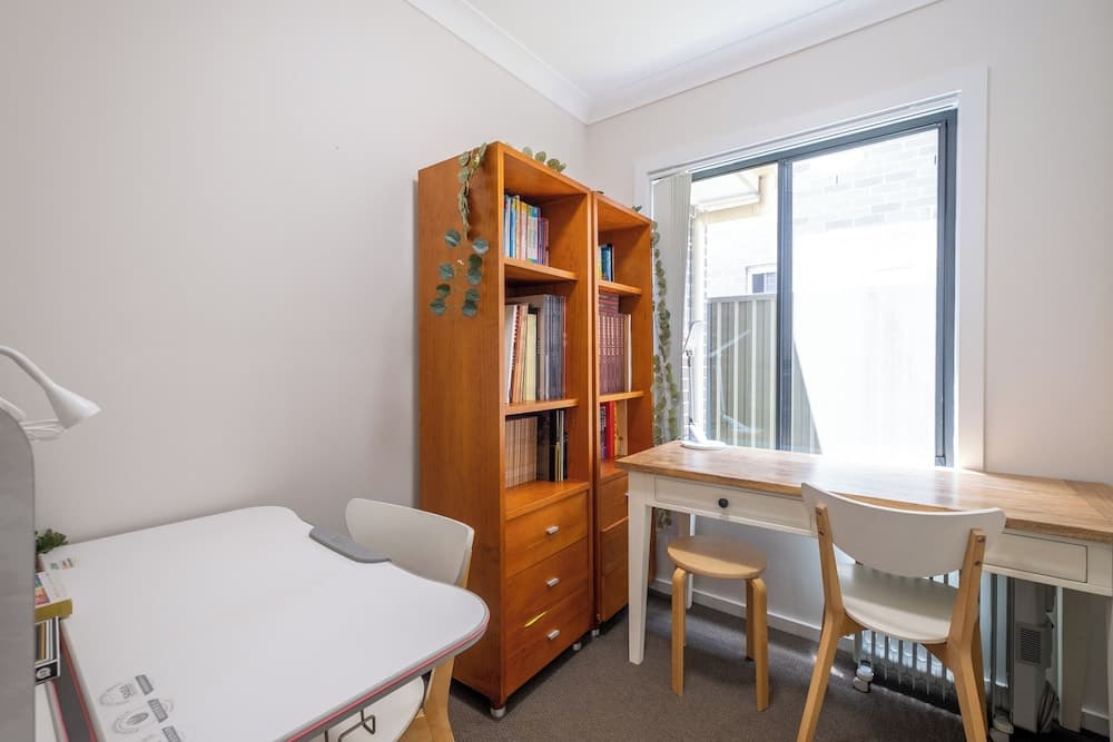 Kozyguru | Marsden Park | Charming 5Bed + Backyard