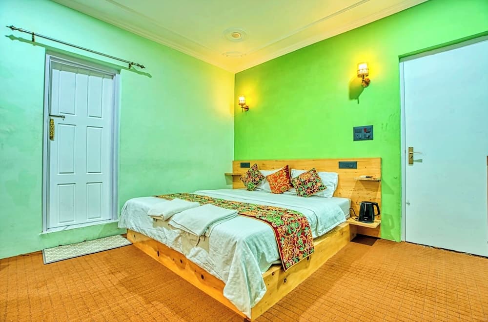 Hotel Anjeer villa Srinagar