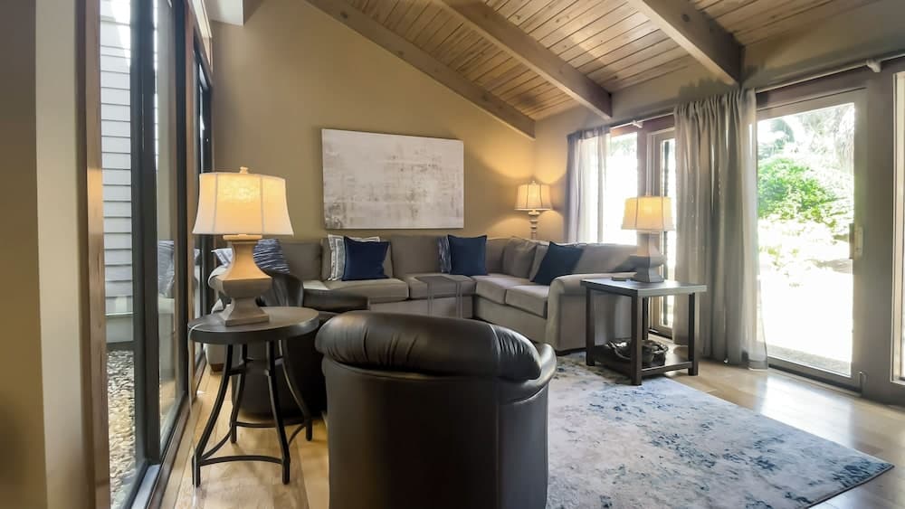 203 Twin Oaks at The Sea Pines Resort