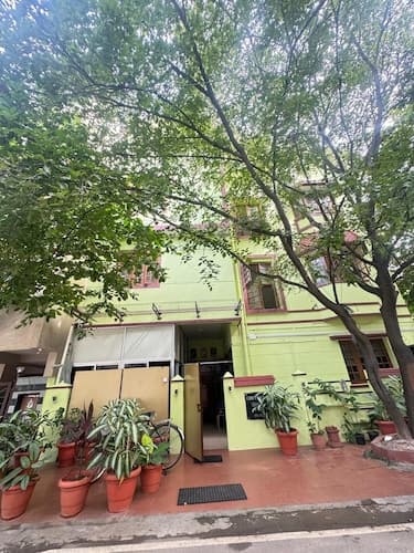 Hsr Homestay Chethana