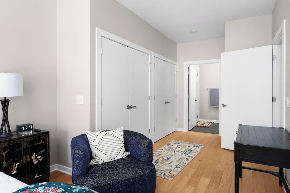 Rare 2BR in Prime Location