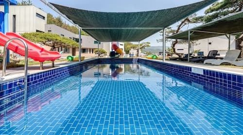Gyeongju Ain Kids Pool Villa