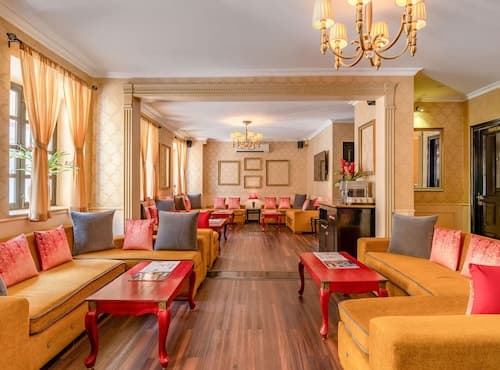 La Maison by Dia Hotels and Homes