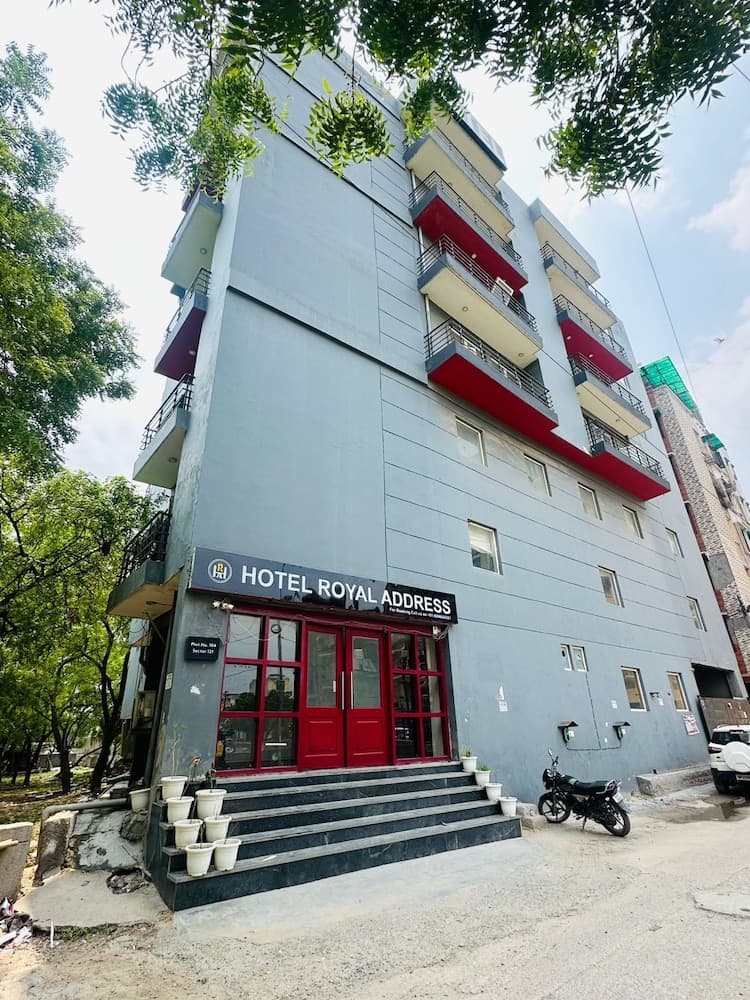Hotel Royal Address