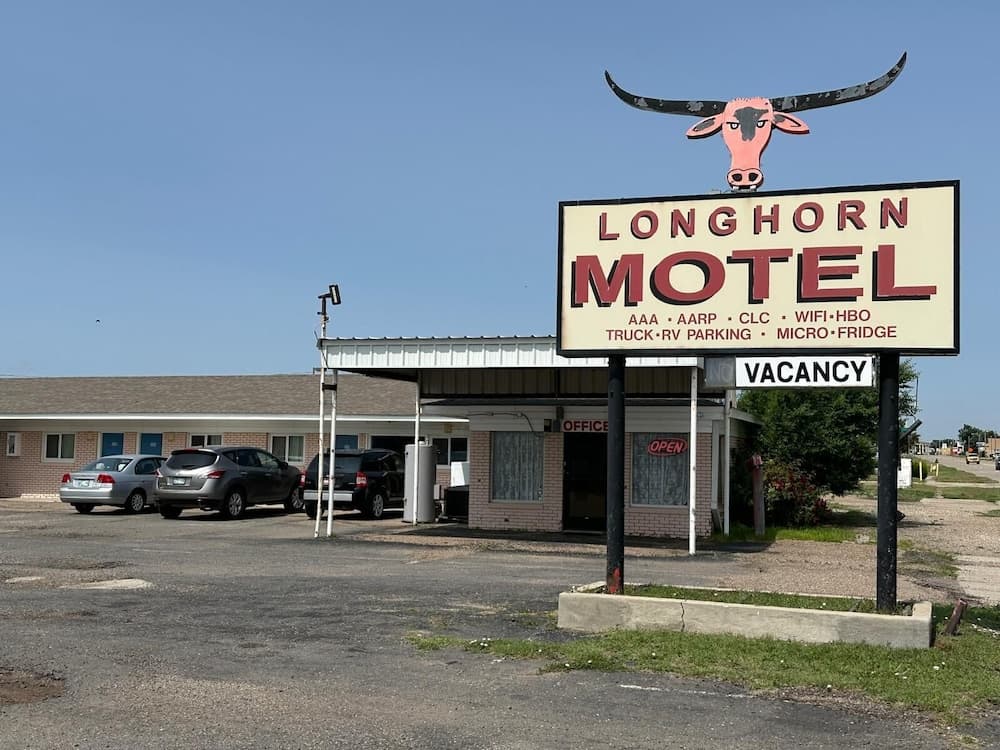 Hotel O Longhorn Boise City OK