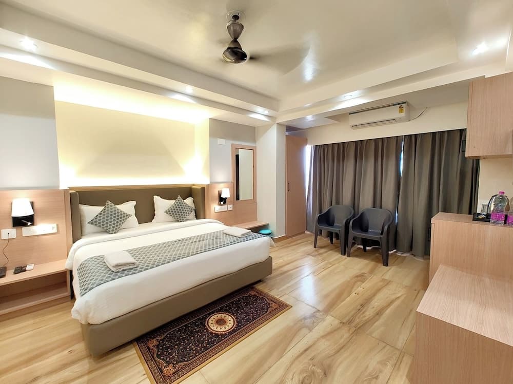 Hotel Palm Paradise Puri