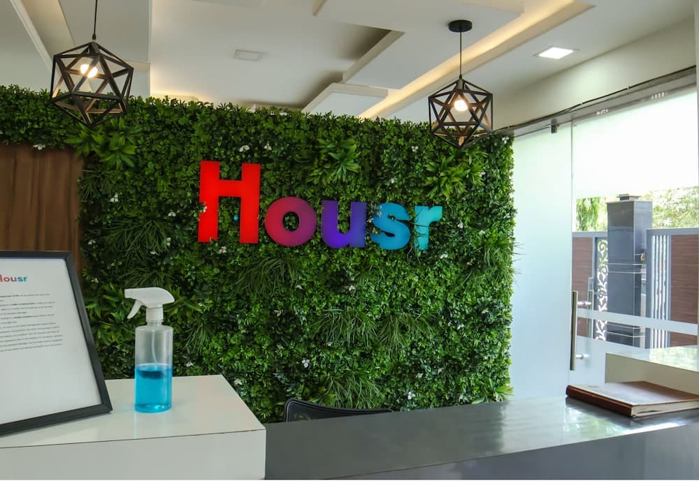Housr Sector 43 Gurgaon Global FoyerMall