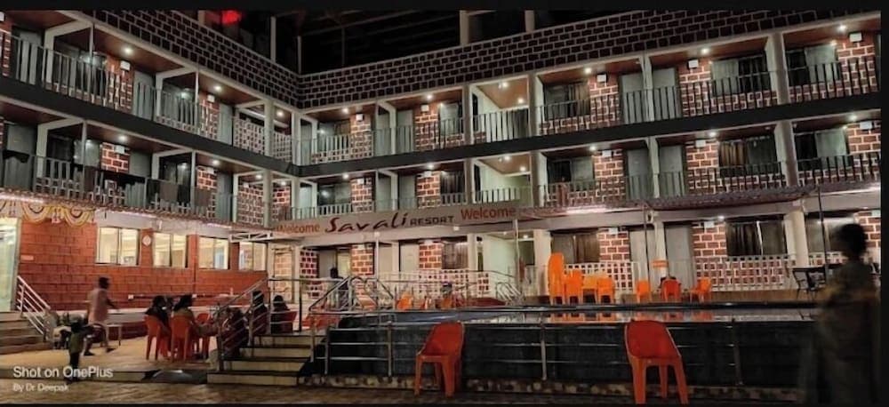 Konaklama yerinin ön cephesi