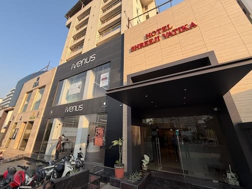 Hotel Shreeji Vatika-Airport Road