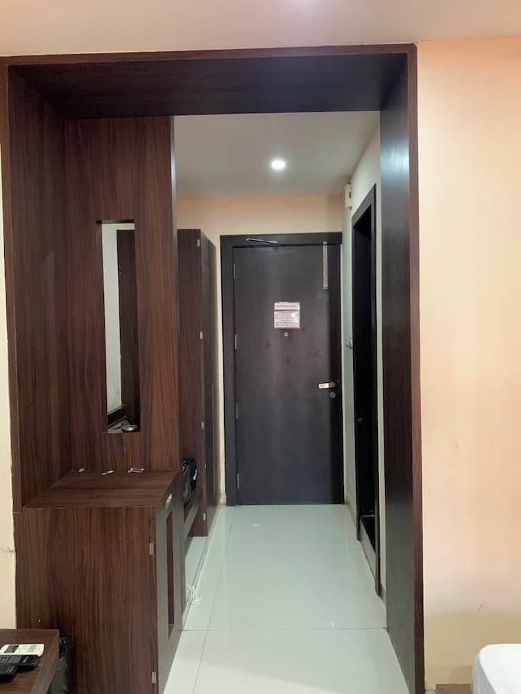 HOTEL SHALIMAR INN