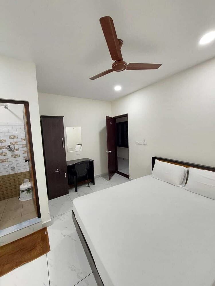 Aman Residency