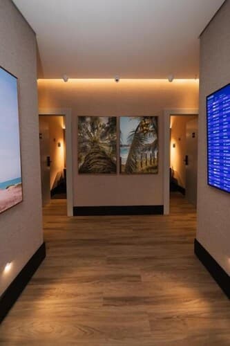W Airport Rooms